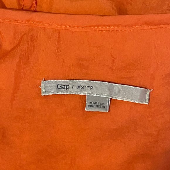 GAP orange rain jacket / windbreaker - Picture 4 of 6